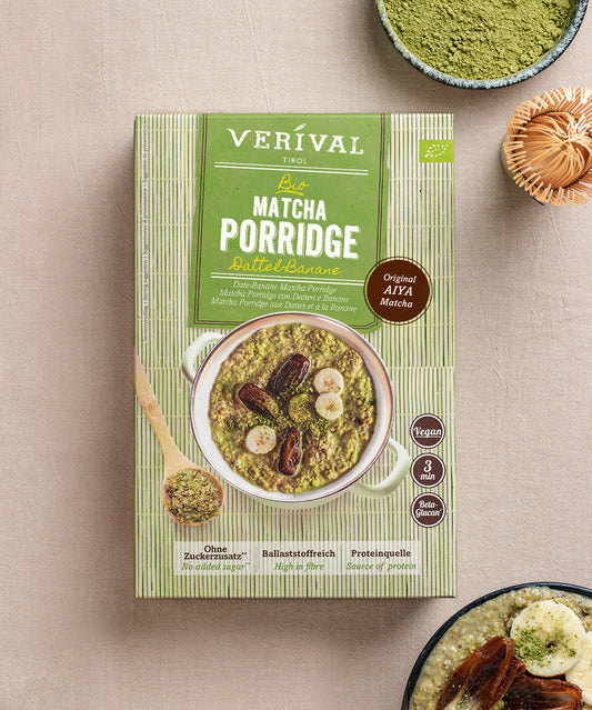 Bio Matcha Porridge aux dattes et banane